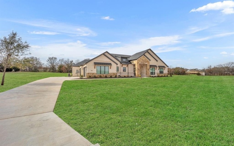 3920 Lonesome Quail Drive, Burleson, TX 76028, 4 Habitaciones Habitaciones , ,3 BañosBaños,Residential,En Venta,3920 Lonesome Quail Drive,20788248