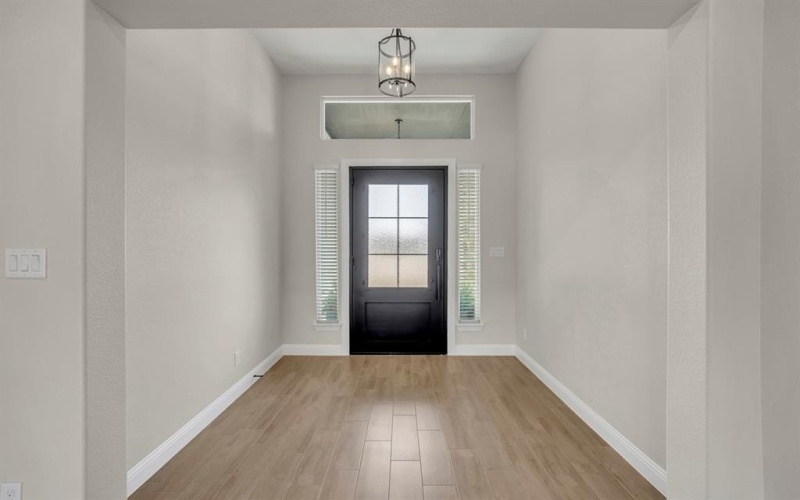 3920 Lonesome Quail Drive, Burleson, TX 76028, 4 Habitaciones Habitaciones , ,3 BañosBaños,Residential,En Venta,3920 Lonesome Quail Drive,20788248