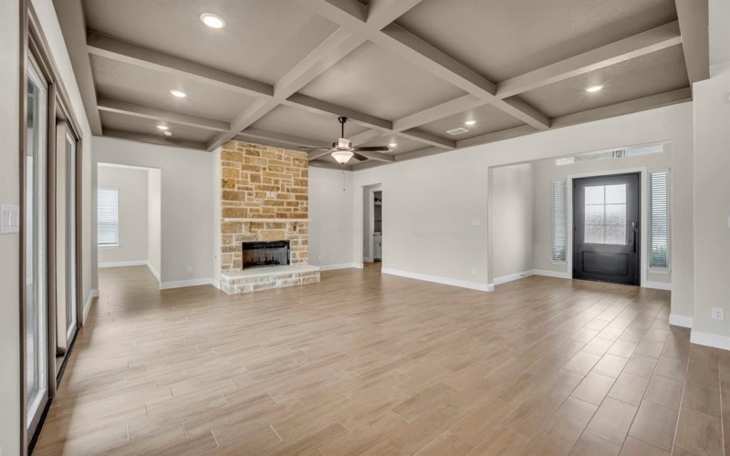 3920 Lonesome Quail Drive, Burleson, TX 76028, 4 Habitaciones Habitaciones , ,3 BañosBaños,Residential,En Venta,3920 Lonesome Quail Drive,20788248