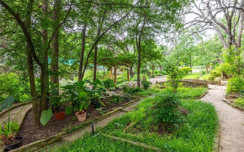 7517 Sunnyview Lane, Flower Mound, TX 75022, 5 Bedrooms Bedrooms, ,5 BathroomsBathrooms,Residential,For Sale,7517 Sunnyview Lane,20782115
