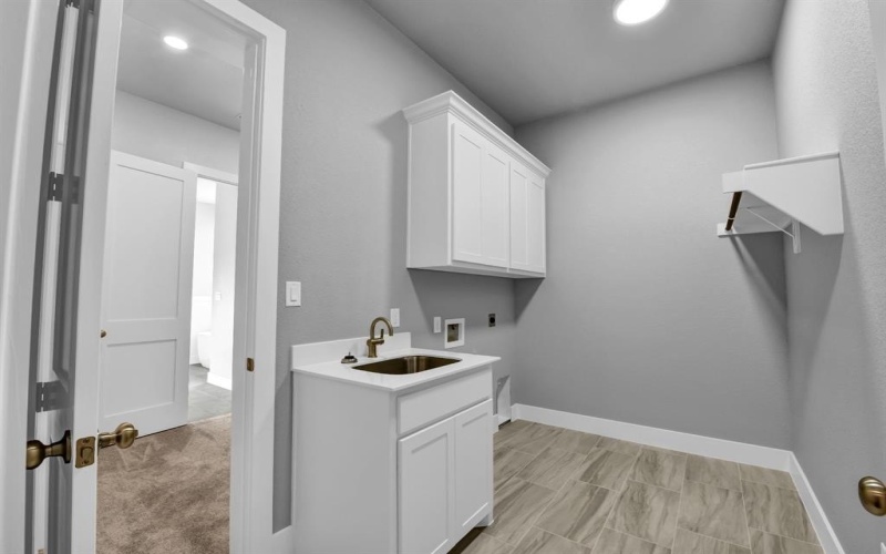 170 Fan Mill Trail, Weatherford, TX 76085, 4 Bedrooms Bedrooms, ,2 BathroomsBathrooms,Residential,For Sale,170 Fan Mill Trail,20812727