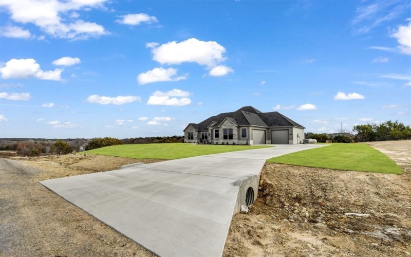 170 Fan Mill Trail, Weatherford, TX 76085, 4 Bedrooms Bedrooms, ,2 BathroomsBathrooms,Residential,For Sale,170 Fan Mill Trail,20812727