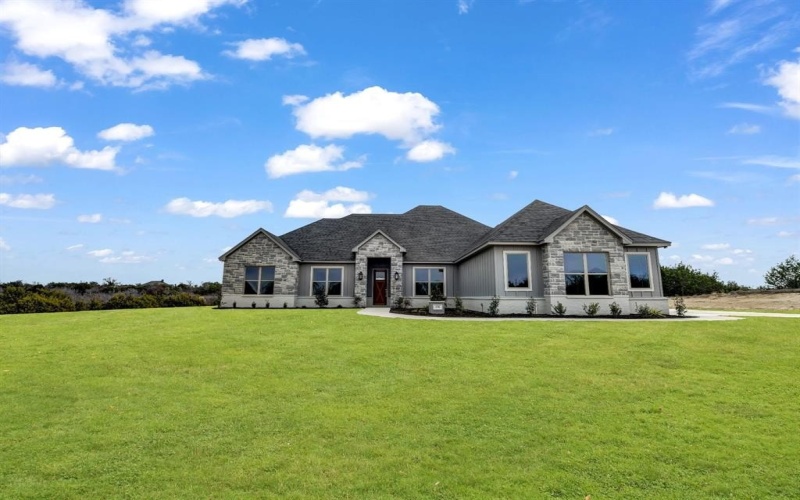 170 Fan Mill Trail, Weatherford, TX 76085, 4 Bedrooms Bedrooms, ,2 BathroomsBathrooms,Residential,For Sale,170 Fan Mill Trail,20812727