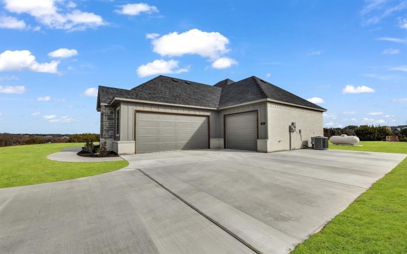 170 Fan Mill Trail, Weatherford, TX 76085, 4 Bedrooms Bedrooms, ,2 BathroomsBathrooms,Residential,For Sale,170 Fan Mill Trail,20812727