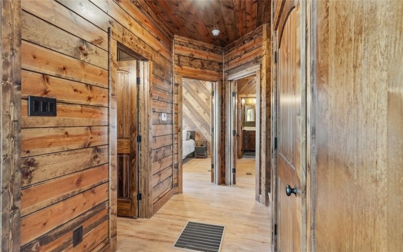 93 Twisted Pine Trail, Broken Bow, OK 74728, 3 Bedrooms Bedrooms, ,3 BathroomsBathrooms,Residential,For Sale,93 Twisted Pine Trail,20800799