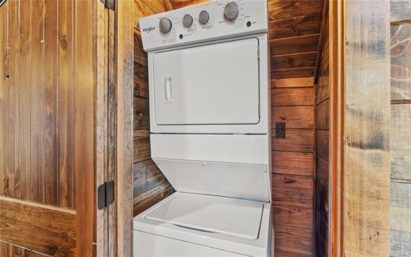 93 Twisted Pine Trail, Broken Bow, OK 74728, 3 Bedrooms Bedrooms, ,3 BathroomsBathrooms,Residential,For Sale,93 Twisted Pine Trail,20800799