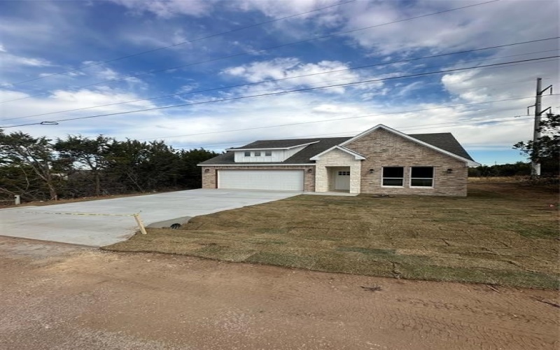 5829 Black Pine Circle, Granbury, TX 76048, 3 Habitaciones Habitaciones , ,2 BañosBaños,Residential,En Venta,5829 Black Pine Circle,20793998
