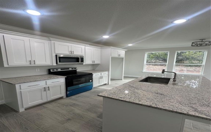 5829 Black Pine Circle, Granbury, TX 76048, 3 Habitaciones Habitaciones , ,2 BañosBaños,Residential,En Venta,5829 Black Pine Circle,20793998