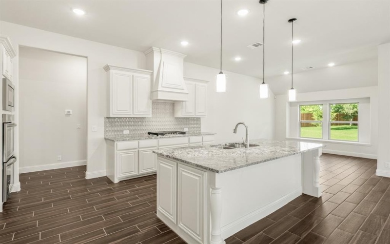 1317 Wrenwood Court, Red Oak, TX 75167, 4 Habitaciones Habitaciones , ,3 BañosBaños,Residential,En Venta,1317 Wrenwood Court,20816770