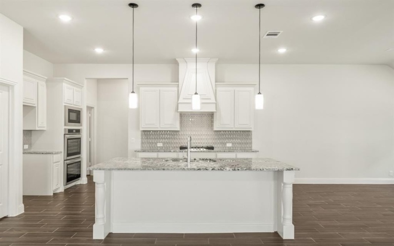 1317 Wrenwood Court, Red Oak, TX 75167, 4 Habitaciones Habitaciones , ,3 BañosBaños,Residential,En Venta,1317 Wrenwood Court,20816770
