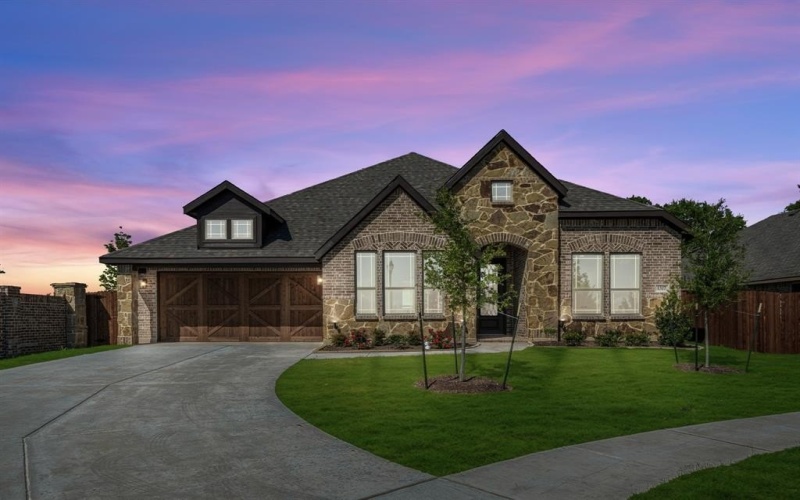 1317 Wrenwood Court, Red Oak, TX 75167, 4 Habitaciones Habitaciones , ,3 BañosBaños,Residential,En Venta,1317 Wrenwood Court,20816770