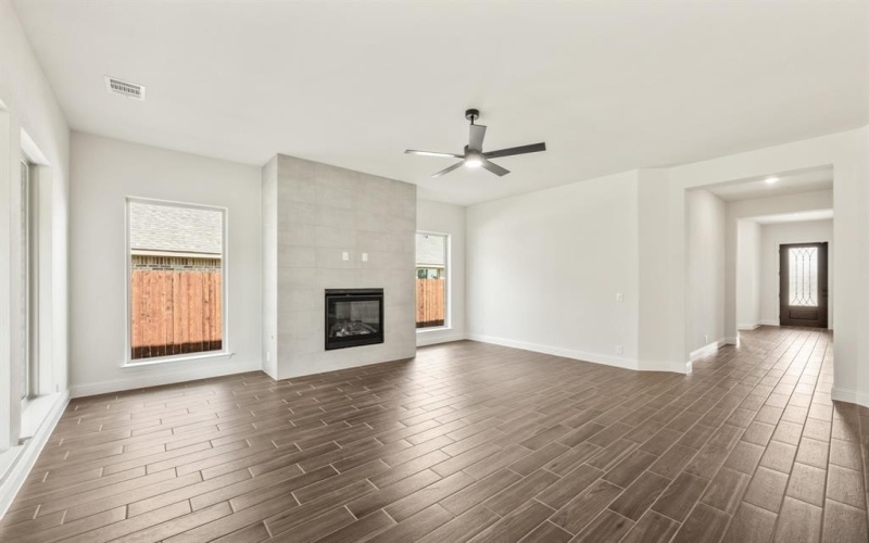 1317 Wrenwood Court, Red Oak, TX 75167, 4 Habitaciones Habitaciones , ,3 BañosBaños,Residential,En Venta,1317 Wrenwood Court,20816770