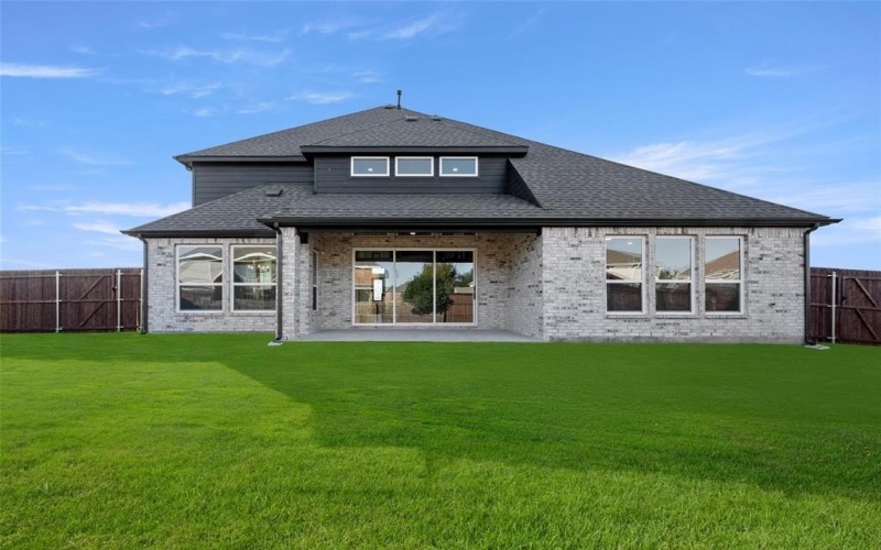 2002 Whisperwood Way, Midlothian, TX 76065, 5 Bedrooms Bedrooms, ,5 BathroomsBathrooms,Residential,For Sale,2002 Whisperwood Way,20751366