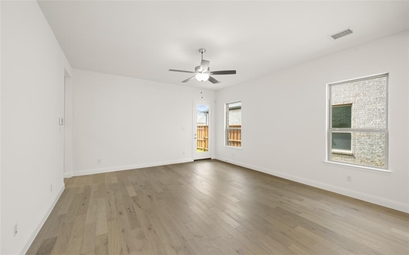 1540 Euclid Alley, Corinth, TX 76208, 3 Habitaciones Habitaciones , ,2 BañosBaños,Residential,En Venta,1540 Euclid Alley,20785547