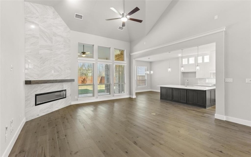 10141 La Frontera Drive, Fort Worth, TX 76179, 5 Habitaciones Habitaciones , ,5 BañosBaños,Residential,En Venta,10141 La Frontera Drive,20755619