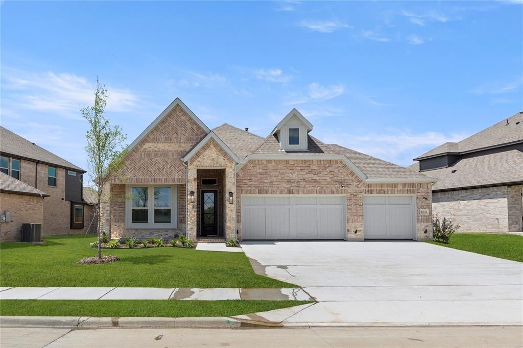 13732 Riola Drive, Little Elm, TX 75068, 4 Bedrooms Bedrooms, ,3 BathroomsBathrooms,Residential,For Sale,13732 Riola Drive,20814832