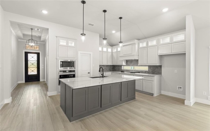 13732 Riola Drive, Little Elm, TX 75068, 4 Bedrooms Bedrooms, ,3 BathroomsBathrooms,Residential,For Sale,13732 Riola Drive,20814832
