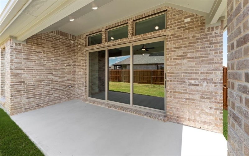 13732 Riola Drive, Little Elm, TX 75068, 4 Bedrooms Bedrooms, ,3 BathroomsBathrooms,Residential,For Sale,13732 Riola Drive,20814832