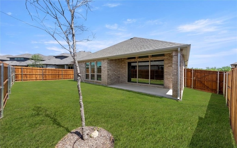 13732 Riola Drive, Little Elm, TX 75068, 4 Bedrooms Bedrooms, ,3 BathroomsBathrooms,Residential,For Sale,13732 Riola Drive,20814832