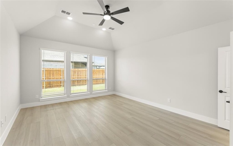 13732 Riola Drive, Little Elm, TX 75068, 4 Habitaciones Habitaciones , ,3 BañosBaños,Residential,En Venta,13732 Riola Drive,0,20814832