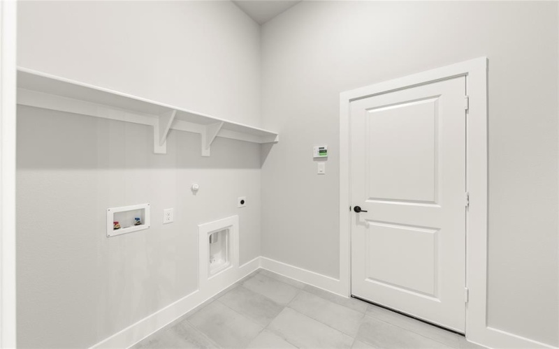 13732 Riola Drive, Little Elm, TX 75068, 4 Bedrooms Bedrooms, ,3 BathroomsBathrooms,Residential,For Sale,13732 Riola Drive,20814832