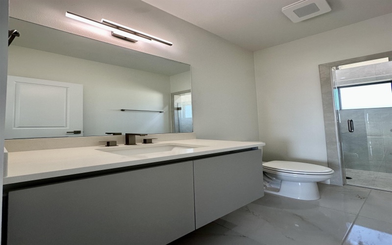 9980 Grotto Dr., Laredo, TX 78045, 3 Habitaciones Habitaciones , ,2 BañosBaños,Residential,En Venta,9980 Grotto Dr.,20252048
