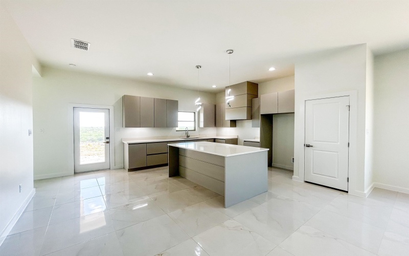 9980 Grotto Dr., Laredo, TX 78045, 3 Habitaciones Habitaciones , ,2 BañosBaños,Residential,En Venta,9980 Grotto Dr.,20252048