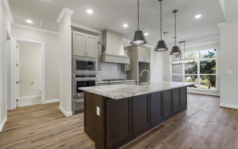 4028 Pinnacle Ridge, Granbury, TX 76049, 3 Bedrooms Bedrooms, ,3 BathroomsBathrooms,Residential,For Sale,4028 Pinnacle Ridge,20473207