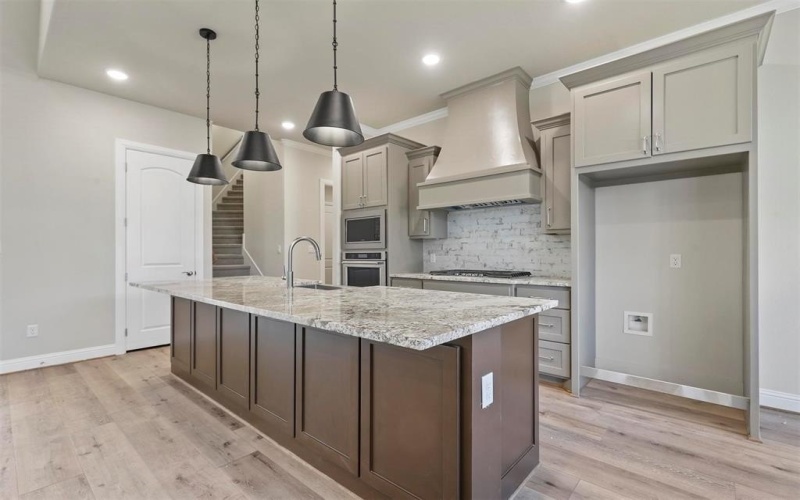 4028 Pinnacle Ridge, Granbury, TX 76049, 3 Bedrooms Bedrooms, ,3 BathroomsBathrooms,Residential,For Sale,4028 Pinnacle Ridge,20473207