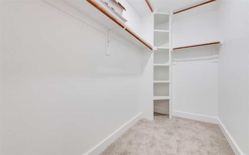 3919 Furey Street, Dallas, TX 75212, 4 Bedrooms Bedrooms, ,2 BathroomsBathrooms,Residential,For Sale,3919 Furey Street,20799430