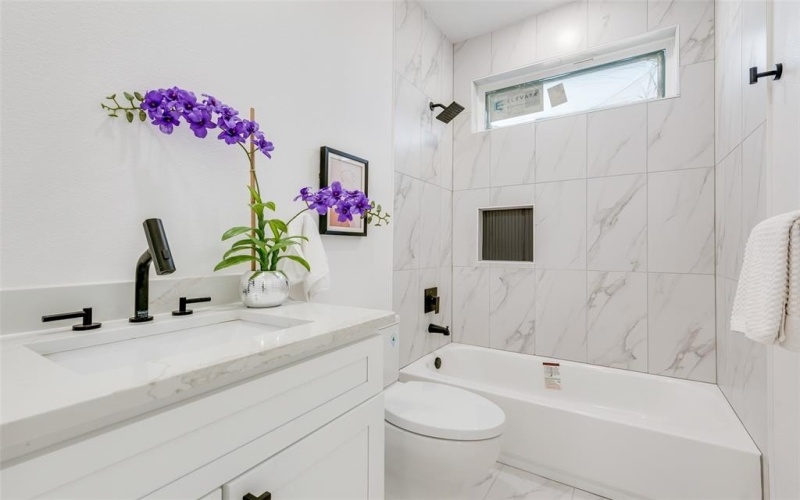 3919 Furey Street, Dallas, TX 75212, 4 Bedrooms Bedrooms, ,2 BathroomsBathrooms,Residential,For Sale,3919 Furey Street,20799430