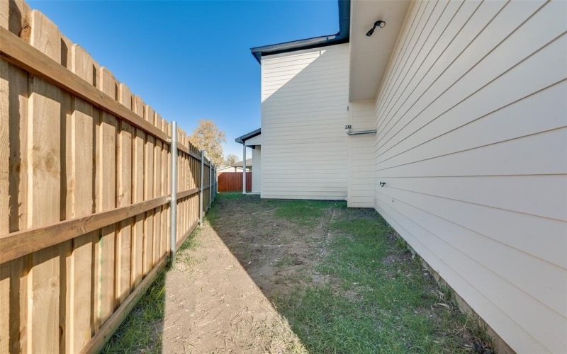 3919 Furey Street, Dallas, TX 75212, 4 Bedrooms Bedrooms, ,2 BathroomsBathrooms,Residential,For Sale,3919 Furey Street,20799430