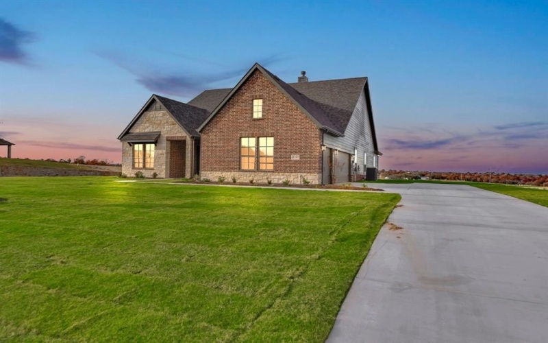 4245 Old Springtown Road, Weatherford, TX 76082, 4 Habitaciones Habitaciones , ,3 BañosBaños,Residential,En Venta,4245 Old Springtown Road,20878043