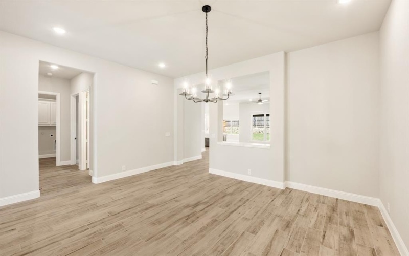 3421 Nightingale Lane, Midlothian, TX 76065, 3 Bedrooms Bedrooms, ,2 BathroomsBathrooms,Residential,For Sale,3421 Nightingale Lane,20844043