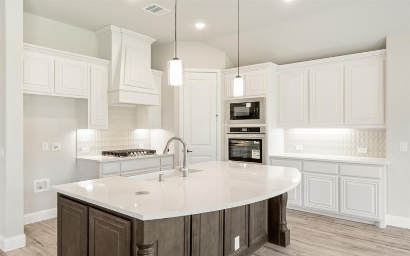 3421 Nightingale Lane, Midlothian, TX 76065, 3 Bedrooms Bedrooms, ,2 BathroomsBathrooms,Residential,For Sale,3421 Nightingale Lane,20844043