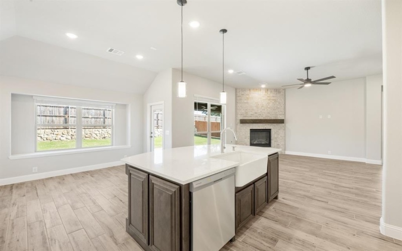 3421 Nightingale Lane, Midlothian, TX 76065, 3 Bedrooms Bedrooms, ,2 BathroomsBathrooms,Residential,For Sale,3421 Nightingale Lane,20844043