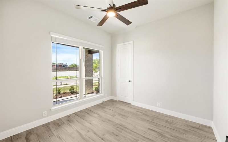3421 Nightingale Lane, Midlothian, TX 76065, 3 Bedrooms Bedrooms, ,2 BathroomsBathrooms,Residential,For Sale,3421 Nightingale Lane,20844043