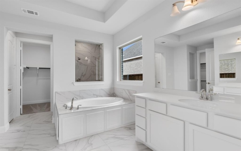 4325 Clydesdale Drive, Aubrey, TX 76227, 5 Bedrooms Bedrooms, ,5 BathroomsBathrooms,Residential,For Sale,4325 Clydesdale Drive,0,20852165