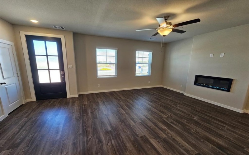 1504 Solterra Boulevard, Mesquite, TX 75181, 3 Bedrooms Bedrooms, ,2 BathroomsBathrooms,Residential,For Sale,1504 Solterra Boulevard,20868992