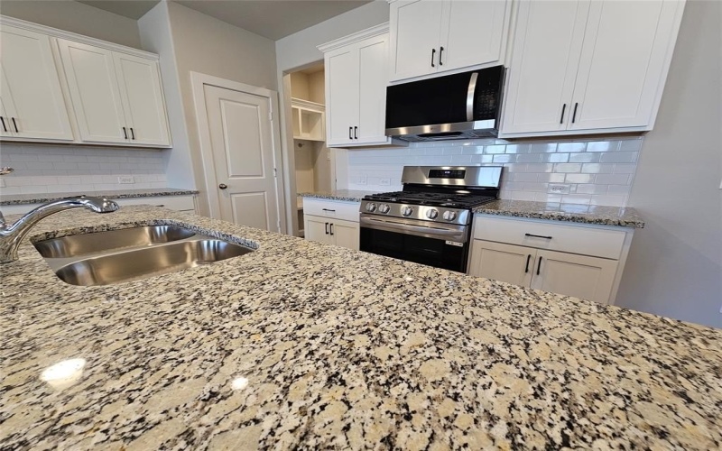 1504 Solterra Boulevard, Mesquite, TX 75181, 3 Bedrooms Bedrooms, ,2 BathroomsBathrooms,Residential,For Sale,1504 Solterra Boulevard,20868992