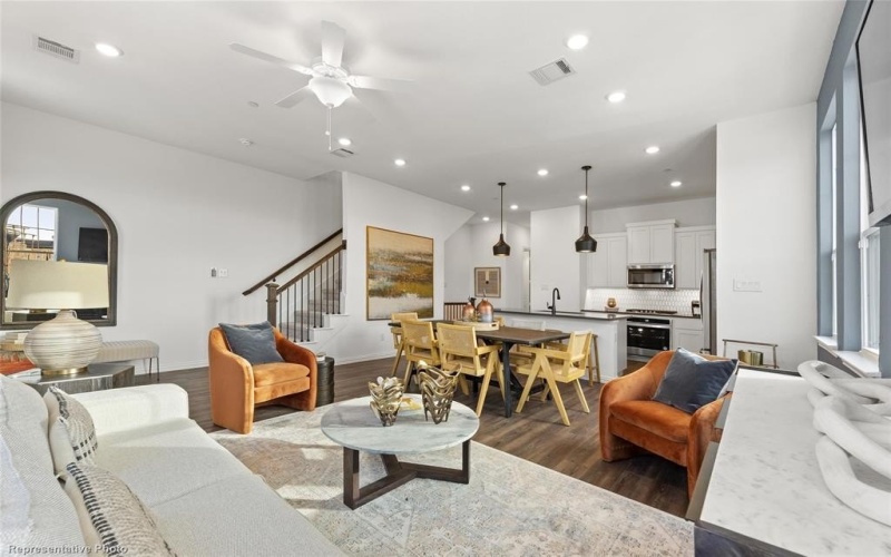 4300 Henderson Avenue, North Richland Hills, TX 76180, 4 Habitaciones Habitaciones , ,3 BañosBaños,Residential,En Venta,4300 Henderson Avenue,20825200