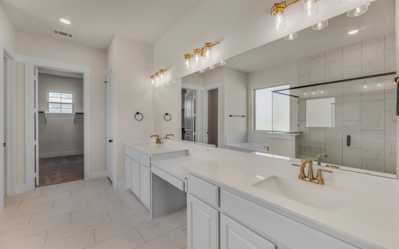 4117 Old Springtown Road, Weatherford, TX 76085, 4 Bedrooms Bedrooms, ,3 BathroomsBathrooms,Residential,For Sale,4117 Old Springtown Road,20885360