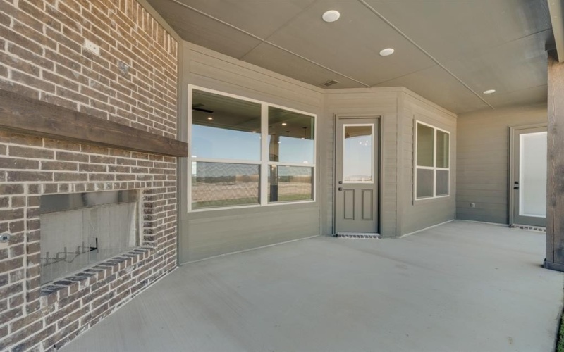 4117 Old Springtown Road, Weatherford, TX 76085, 4 Bedrooms Bedrooms, ,3 BathroomsBathrooms,Residential,For Sale,4117 Old Springtown Road,20885360