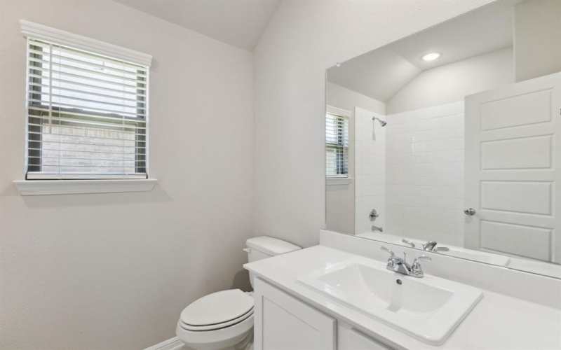 920 Pebble Wend Drive, Lavon, TX 75166, 3 Bedrooms Bedrooms, ,2 BathroomsBathrooms,Residential,For Sale,920 Pebble Wend Drive,20883569