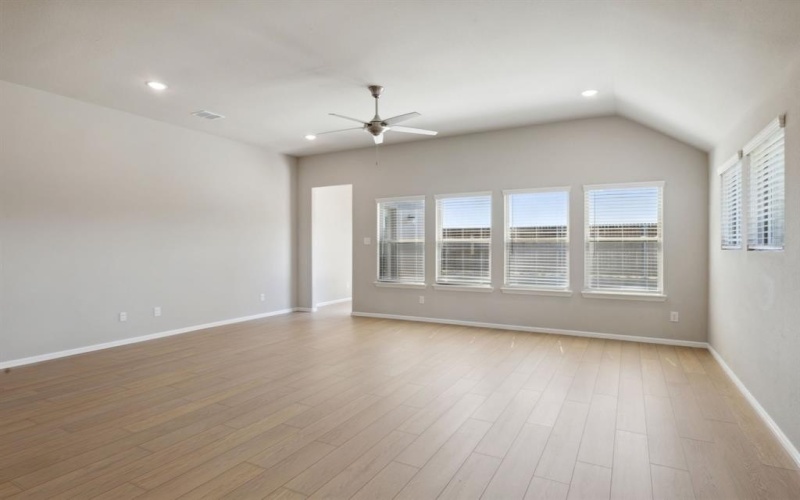 920 Pebble Wend Drive, Lavon, TX 75166, 3 Bedrooms Bedrooms, ,2 BathroomsBathrooms,Residential,For Sale,920 Pebble Wend Drive,20883569
