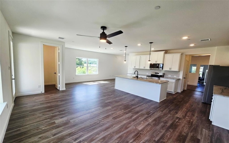 1630 Governors Boulevard, Heath, TX 75126, 3 Bedrooms Bedrooms, ,2 BathroomsBathrooms,Residential,For Sale,1630 Governors Boulevard,20877823