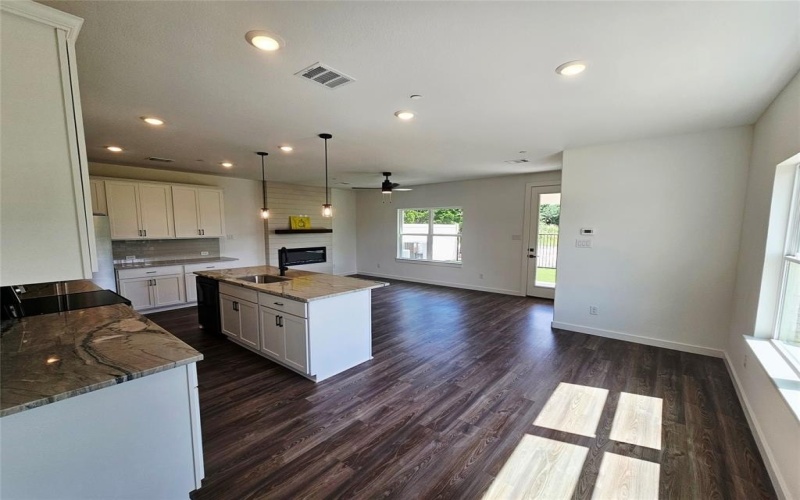 1630 Governors Boulevard, Heath, TX 75126, 3 Bedrooms Bedrooms, ,2 BathroomsBathrooms,Residential,For Sale,1630 Governors Boulevard,20877823