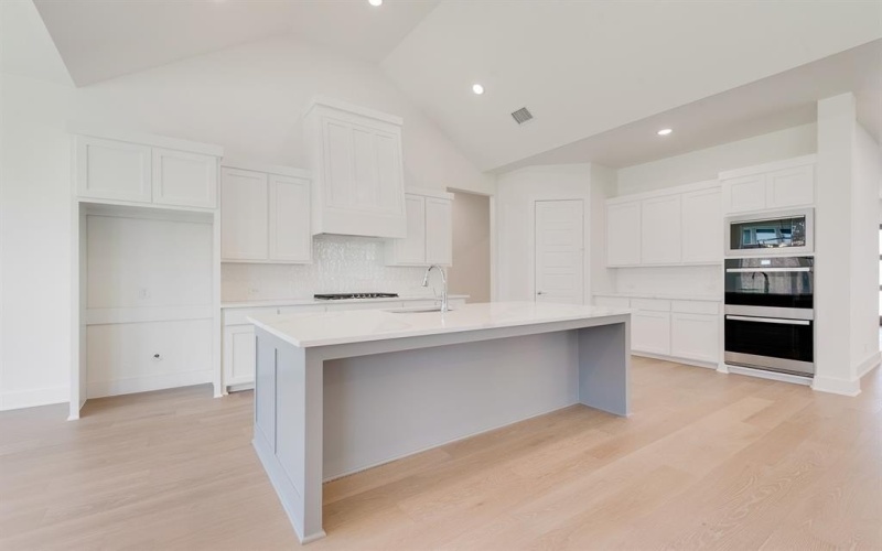 830 Montrose Drive, Rockwall, TX 75087, 5 Habitaciones Habitaciones , ,5 BañosBaños,Residential,En Venta,830 Montrose Drive,20864448