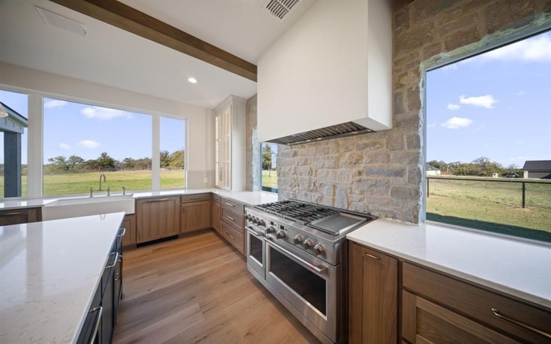 1070 Browning Road, Argyle, TX 76226, 5 Bedrooms Bedrooms, ,6 BathroomsBathrooms,Residential,For Sale,1070 Browning Road,0,20852422