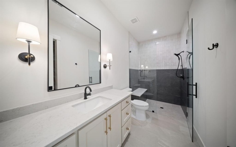 1070 Browning Road, Argyle, TX 76226, 5 Bedrooms Bedrooms, ,6 BathroomsBathrooms,Residential,For Sale,1070 Browning Road,0,20852422